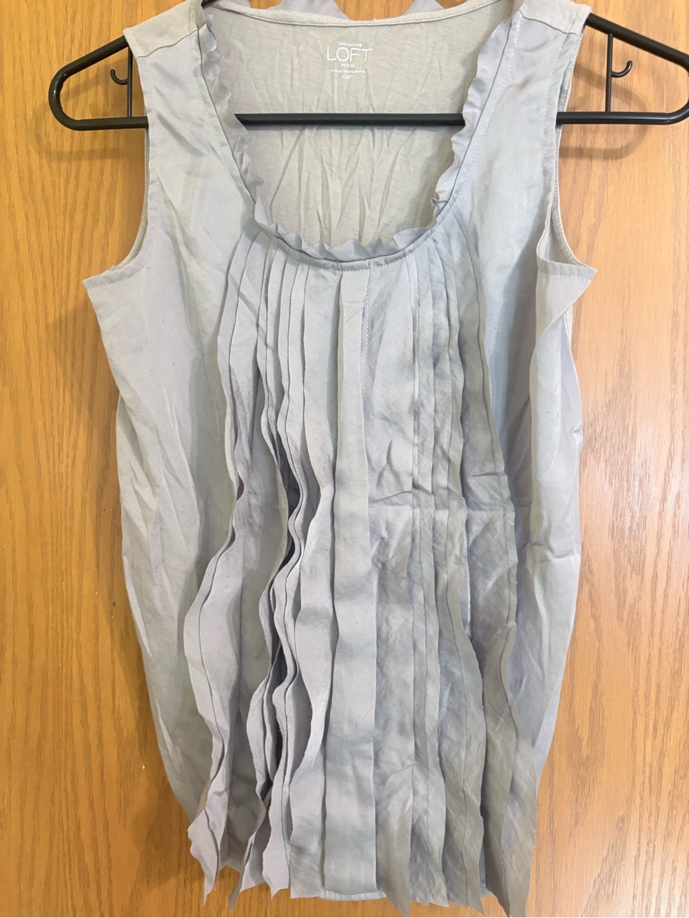 LOFT Light Gray Sleeveless Pleated Ruffle-Trim Tank